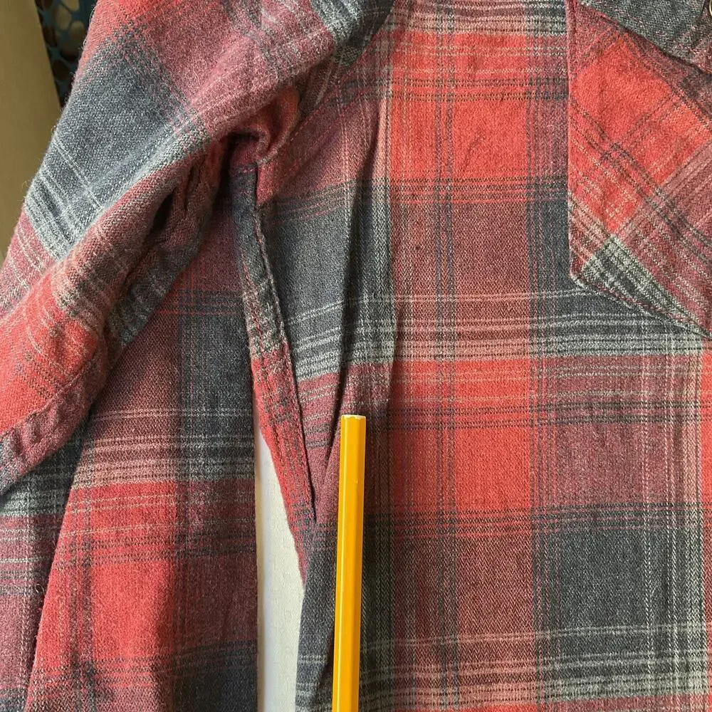 Wrangler Men Button Up Shirt M Red Plaid Flannel Western Long Sleeve